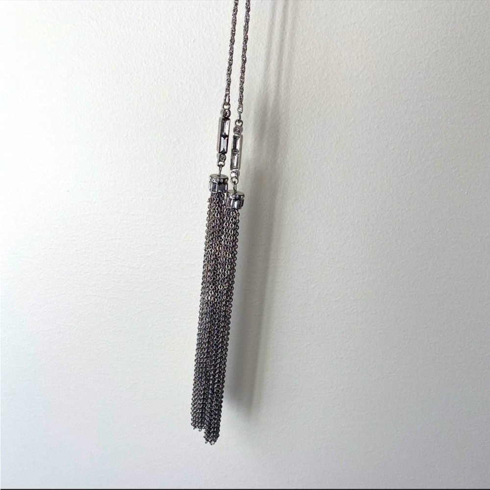 Express Long Knotted Necklace - Silver